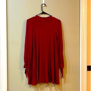 Red Long Sleeve Blouse w/Tie Cuffs - Size S